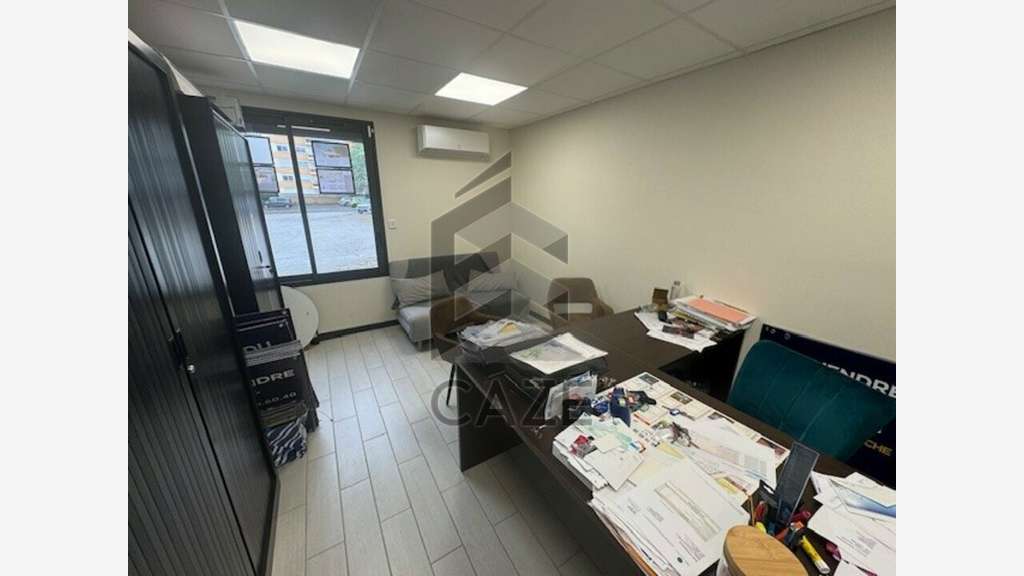 A louer bureaux 92m² à Pessac