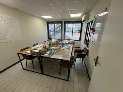 A louer bureaux 92m² à Pessac