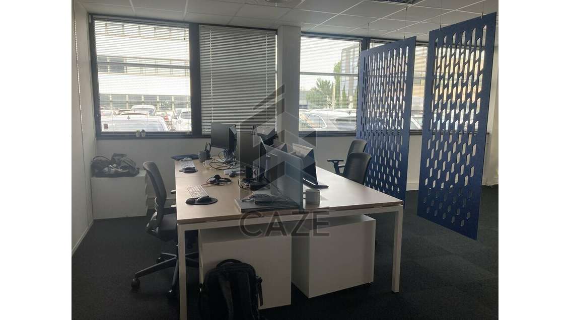 A louer bureaux 205m² à Pessac zone Enora Parc