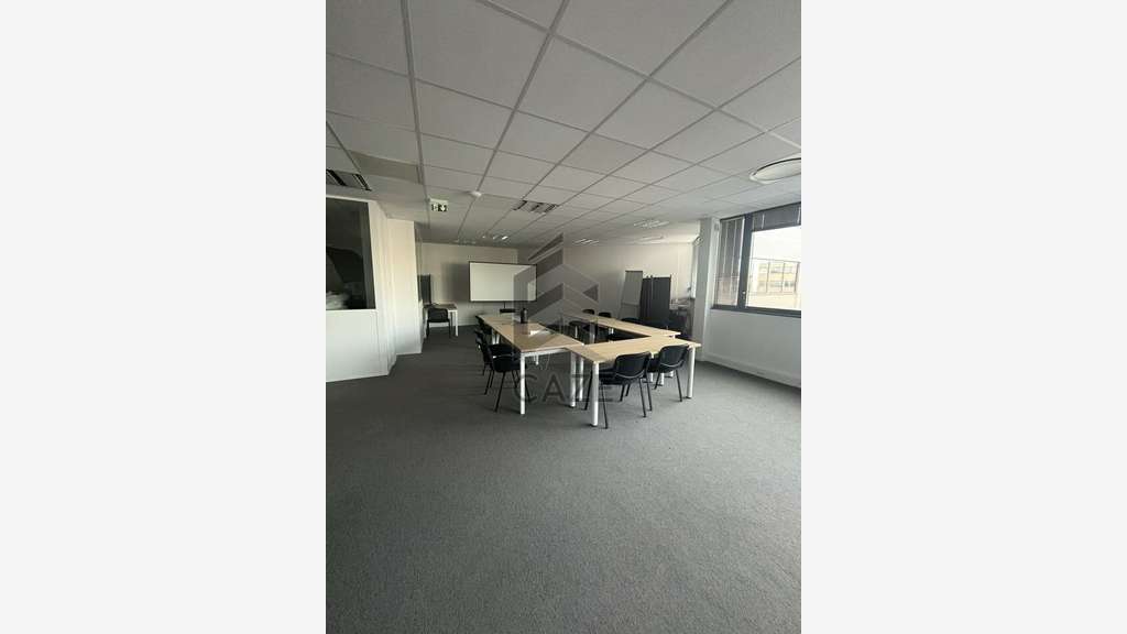 Bureaux à louer proche rocade à Pessac Enora Parc