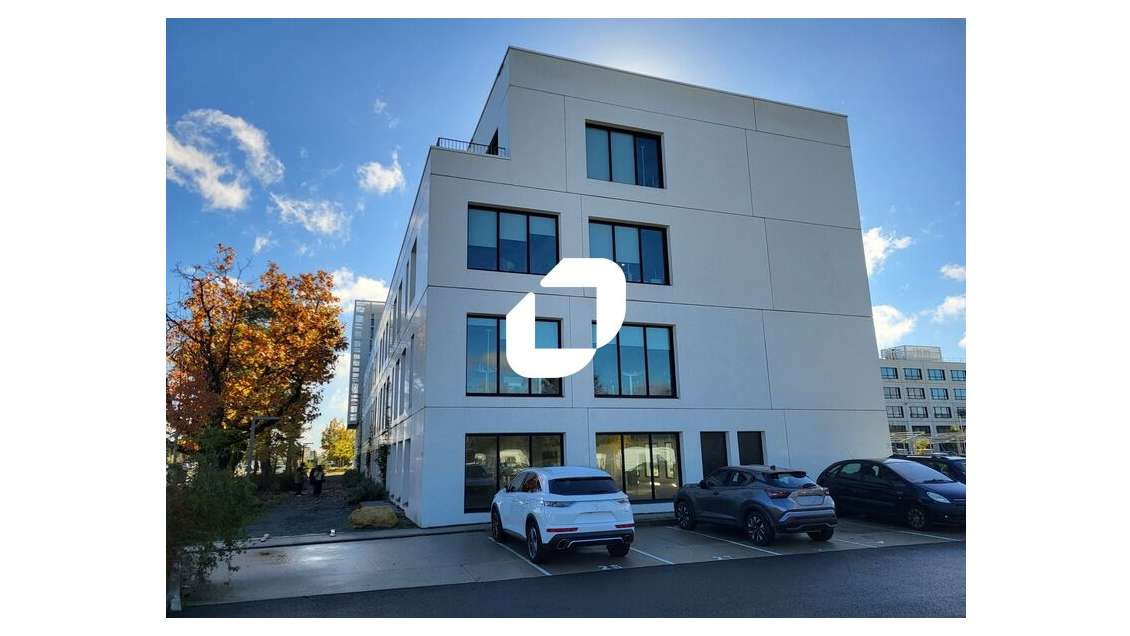 A louer Bureaux 400m² Pessac