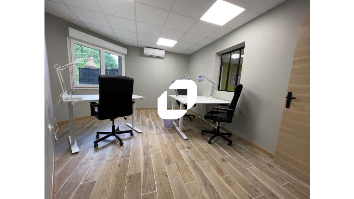 A louer Bureaux 330m² Pessac