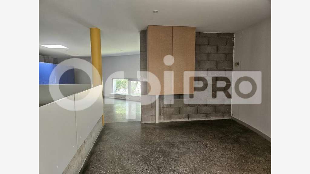 A louer bureau 137m² sur axe passant de Pessac