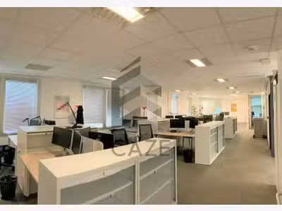 Bureaux 517m² à louer à Pessac  Europarc
