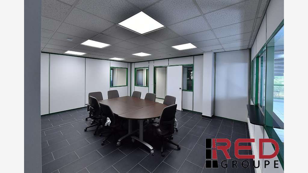 Bureau 75m² RDC à louer ZA de Peynier