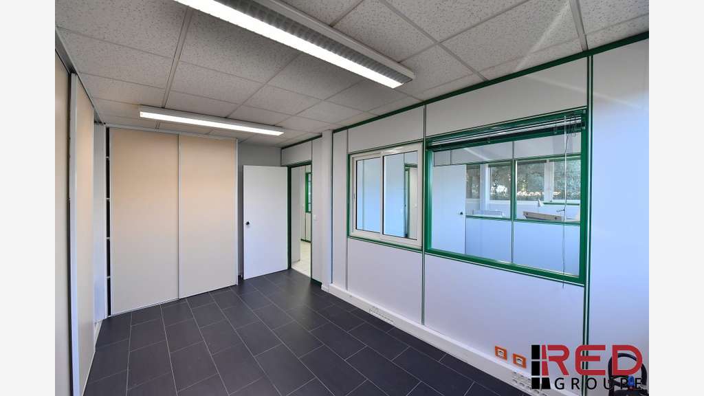 Bureau 75m² RDC à louer ZA de Peynier