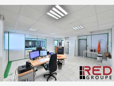 Location bureaux 48m² RDC ZA de Peynier