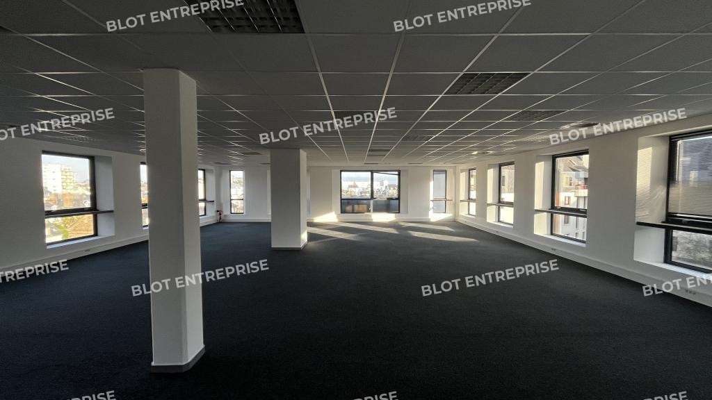A louer bureaux 656m² à Cesson-Sévigné ViaSilva