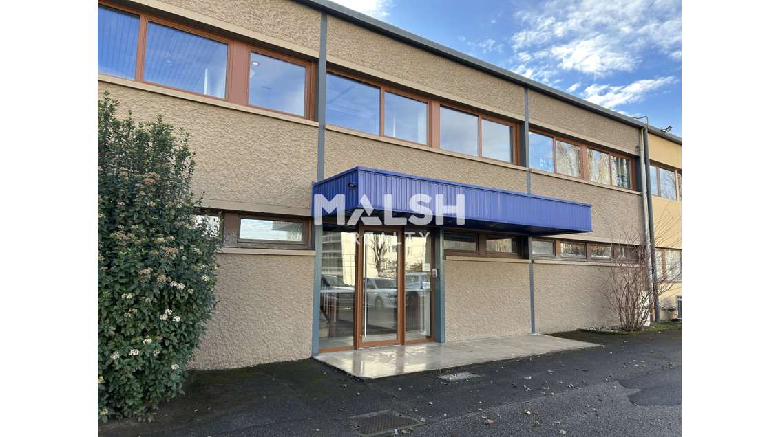 Bureaux à louer en parc d'activité à Pierre Bénite