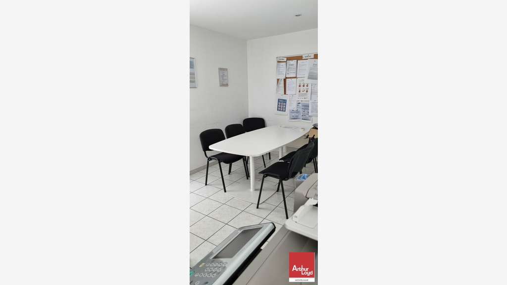 Bureaux 98m² à louer empl stratégique Pierrelatte