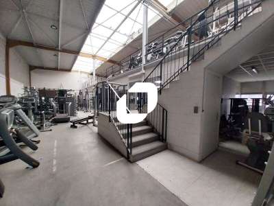 A louer Bureaux 180m² Plaisir