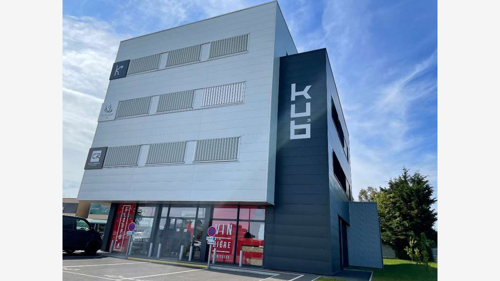 A louer bureaux de 188m² au 1er étage à Plerin
