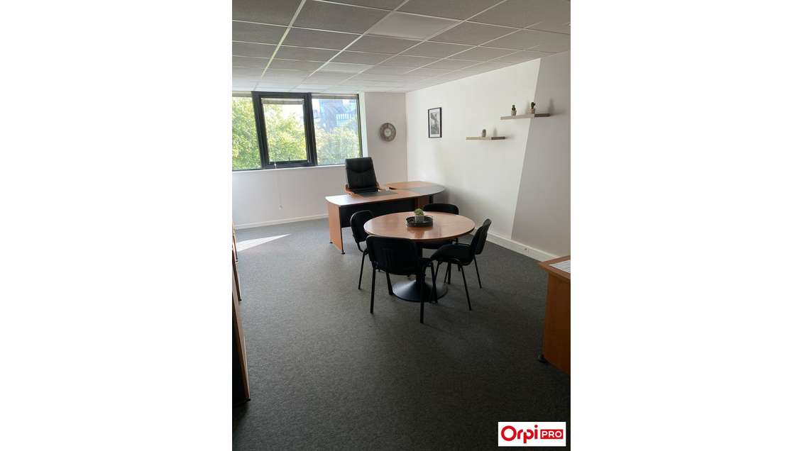 A louer bureau individuel 31m² Plérin proche RN12