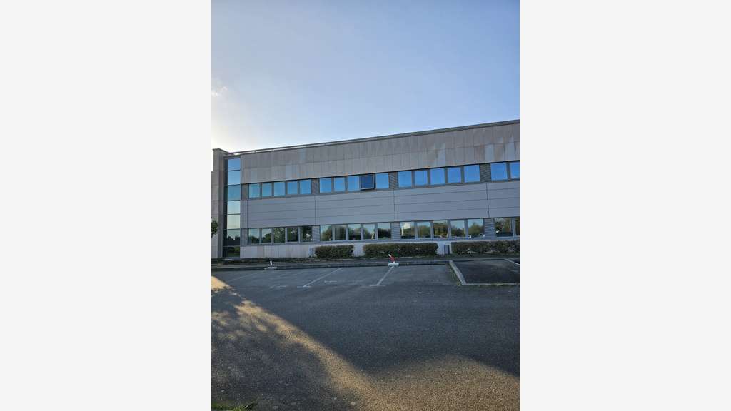 Bureaux modernes à partir de 160m² à louer Plérin