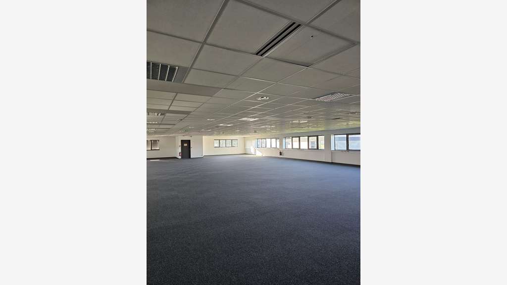 Bureaux modernes à partir de 160m² à louer Plérin