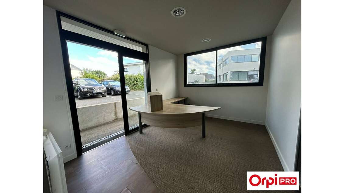 A louer bureaux de 50m² en parfait état à Plérin