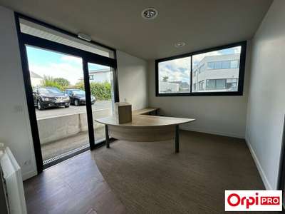A louer bureau 50m² en parfait état à Plérin RN12