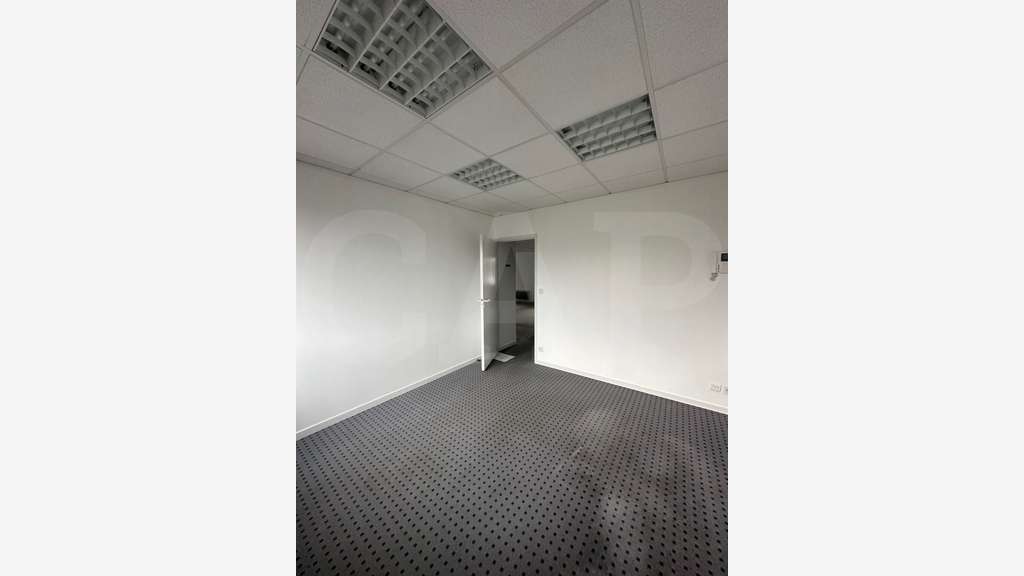 A louer bureaux 140m² à Ploufragan