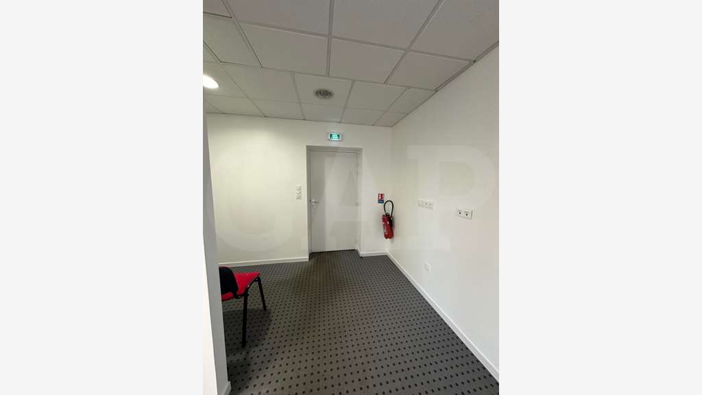 A louer bureaux 140m² à Ploufragan