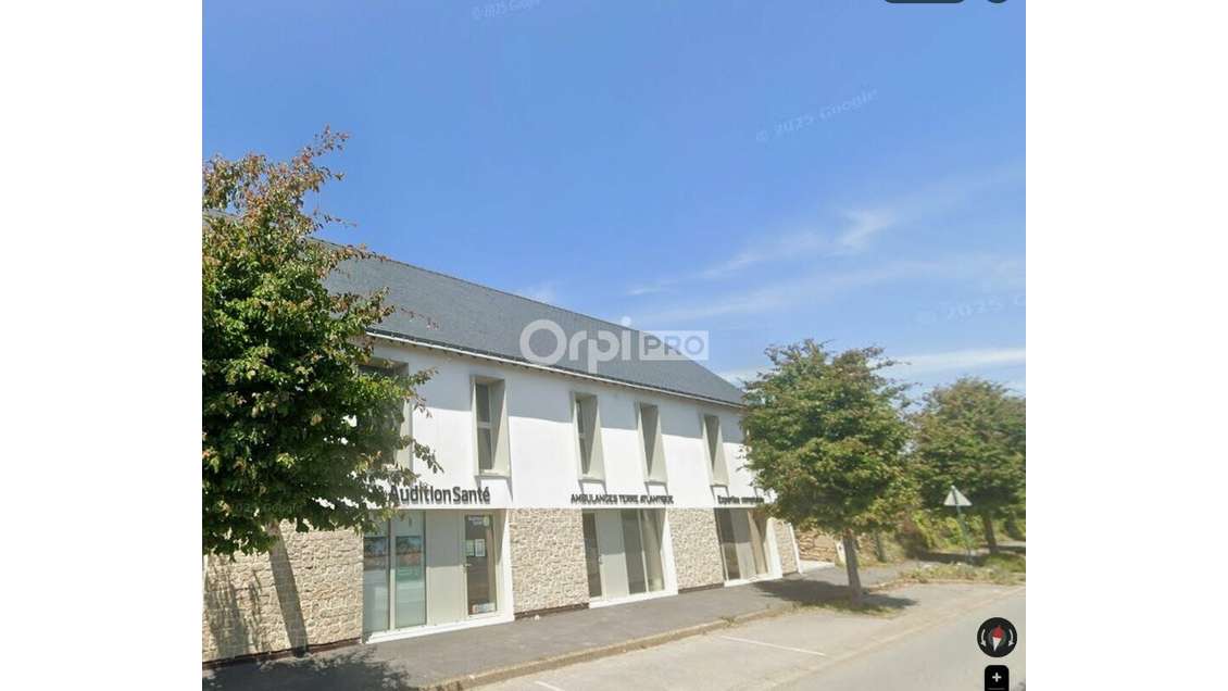 A louer bureaux 92m² empl strat. à Plouharnel