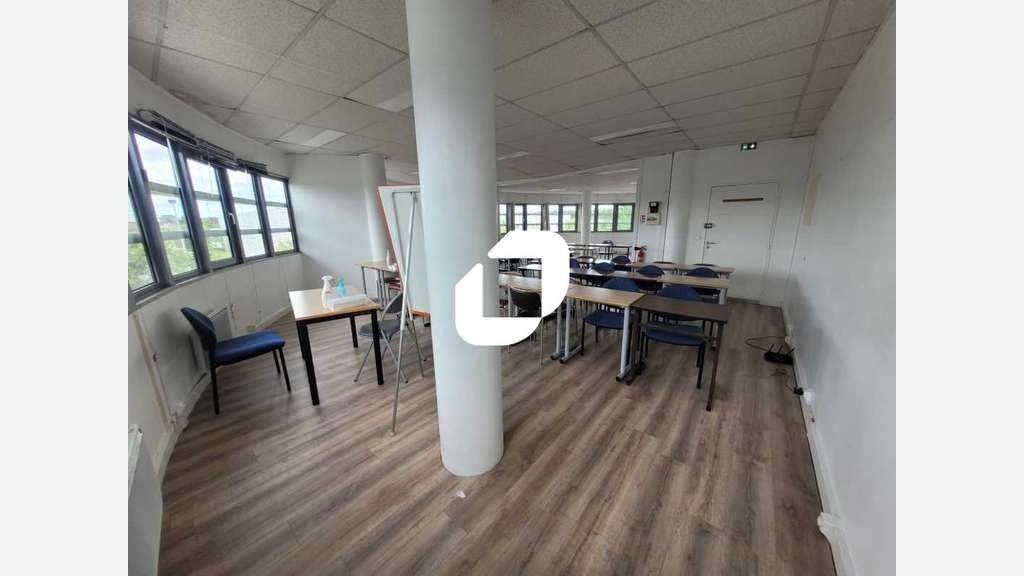 A louer Bureaux 20m² Poissy