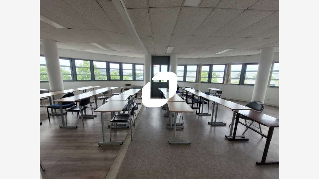 A louer Bureaux 50m² Poissy