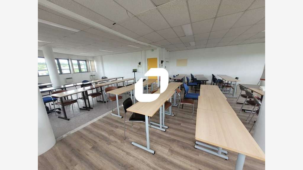 A louer Bureaux 50m² Poissy