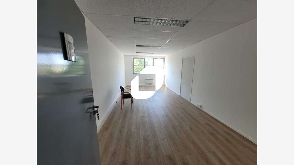 A louer Bureaux 50m² Poissy