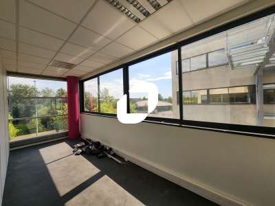 A louer Bureaux 100m² Poissy