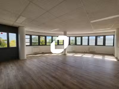 A louer Bureaux 50m² Poissy