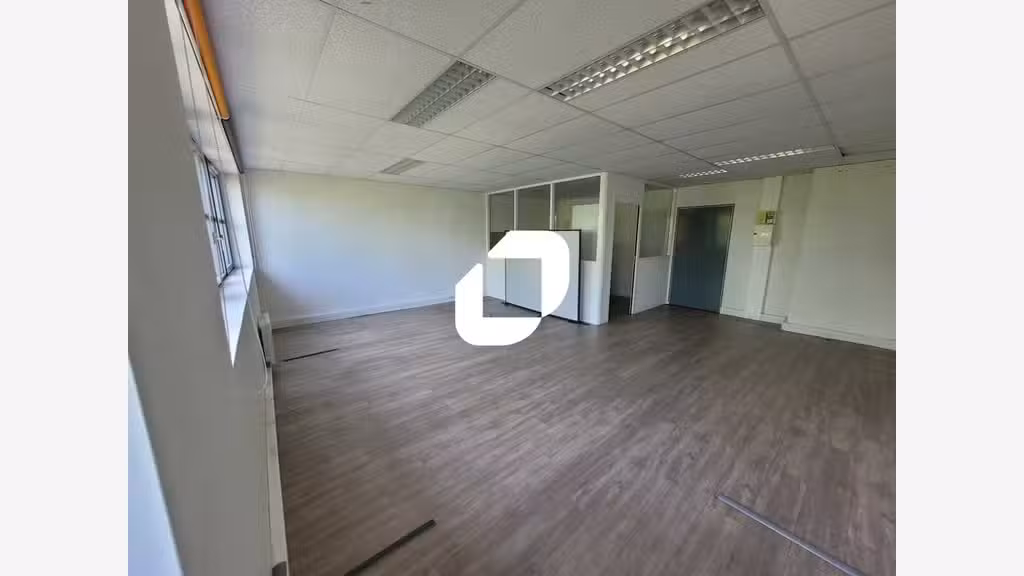 A louer Bureaux 23m² Poissy