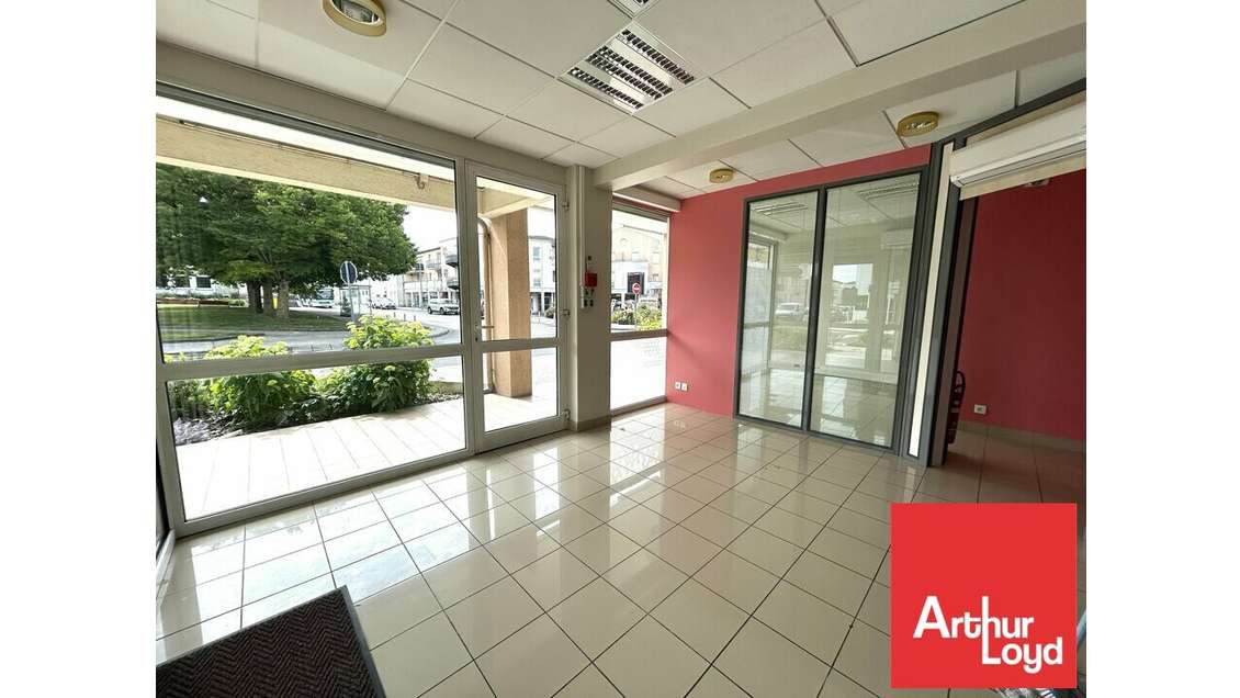 A louer bureau 45m² Buxerolles centre dynamique