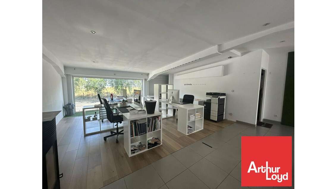 Bureaux 185m² à louer à Poitiers Sud