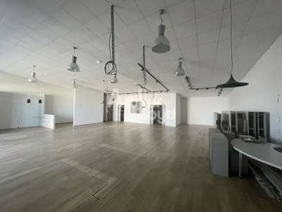 Location Locaux commerciaux - Boutiques à Poitiers