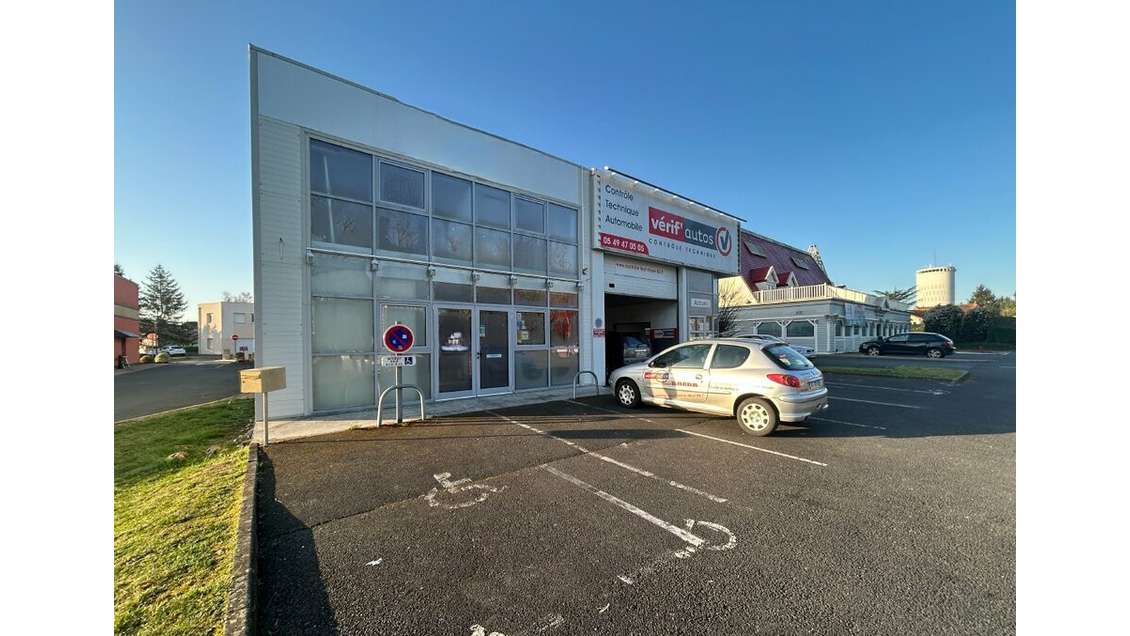 A louer bureaux 329m² empl premium Poitiers Ouest