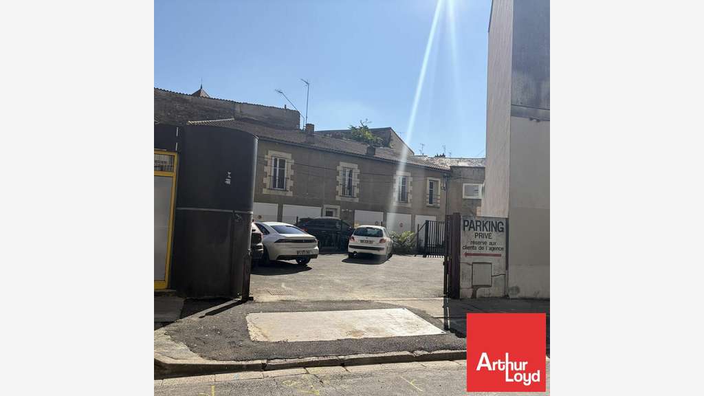 Bureaux 120m² à louer centre-ville de Poitiers