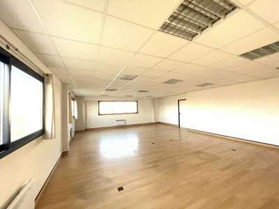 Bureaux 150m² à louer à Poitiers 
