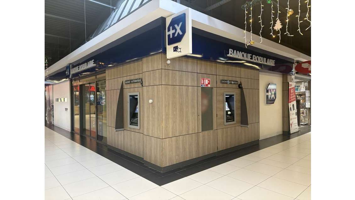 Bureaux de 237m² à louer Poitiers galerie Beaulieu