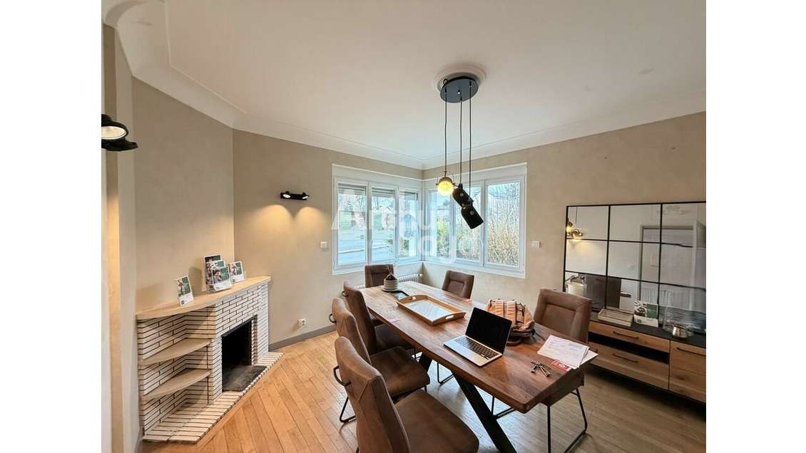 Bureaux de 120m² à louer sur axe passant Poitiers