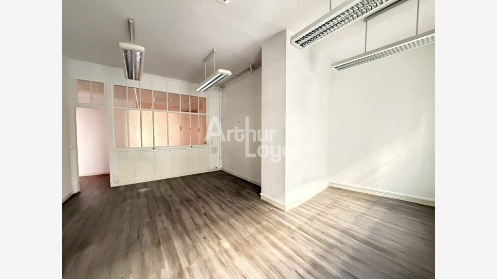 A louer bureaux 208m² empl stratégique Poitiers