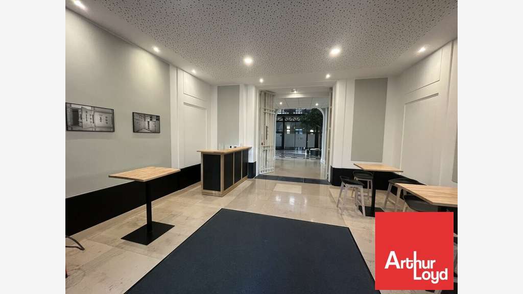 Bureaux 106m² à louer Poitiers Le Grand Hall