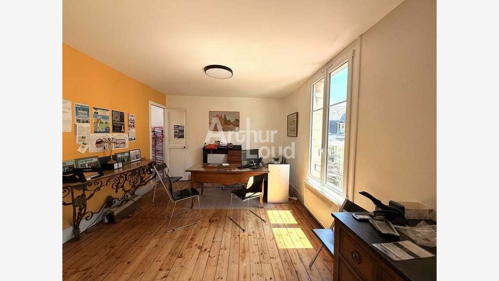 Bureaux de 135m² à louer au centre de Poitiers