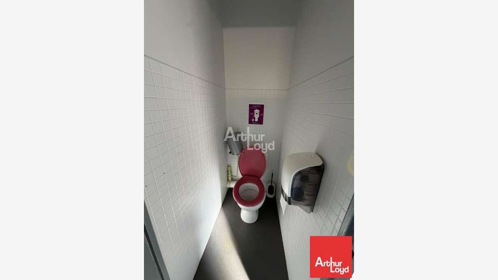 A louer bureaux 211m² proche centre-ville Poitiers
