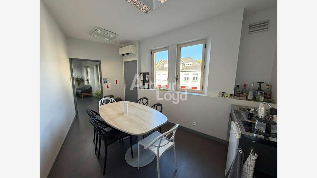 POITIERS - BUREAUX à louer