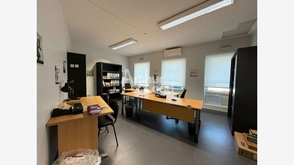 POITIERS - BUREAUX à louer