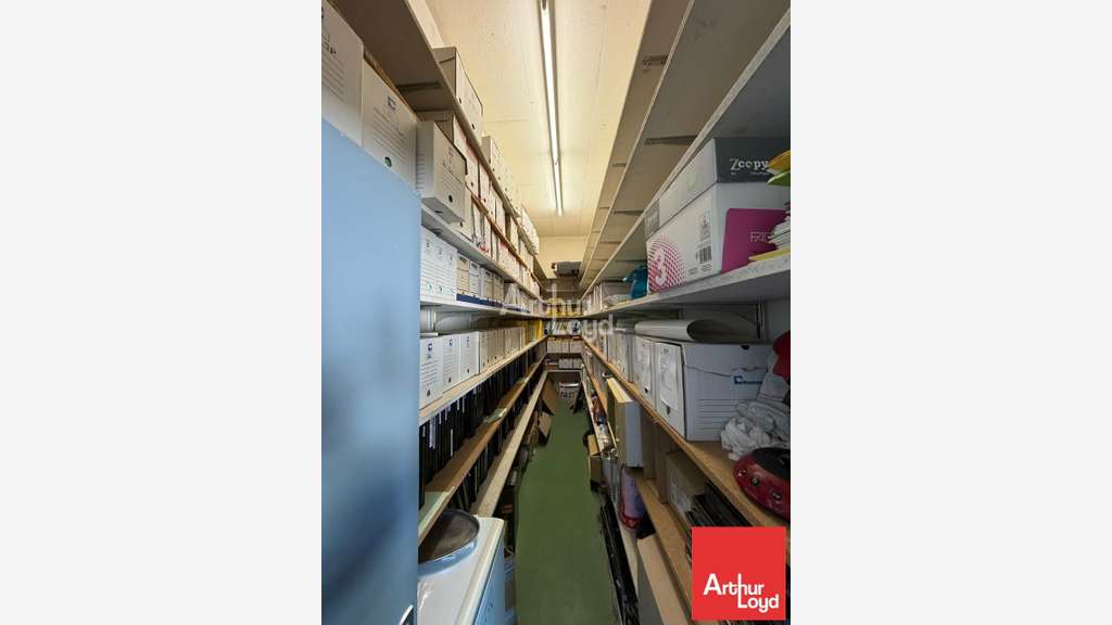 A louer bureaux 211m² proche centre-ville Poitiers
