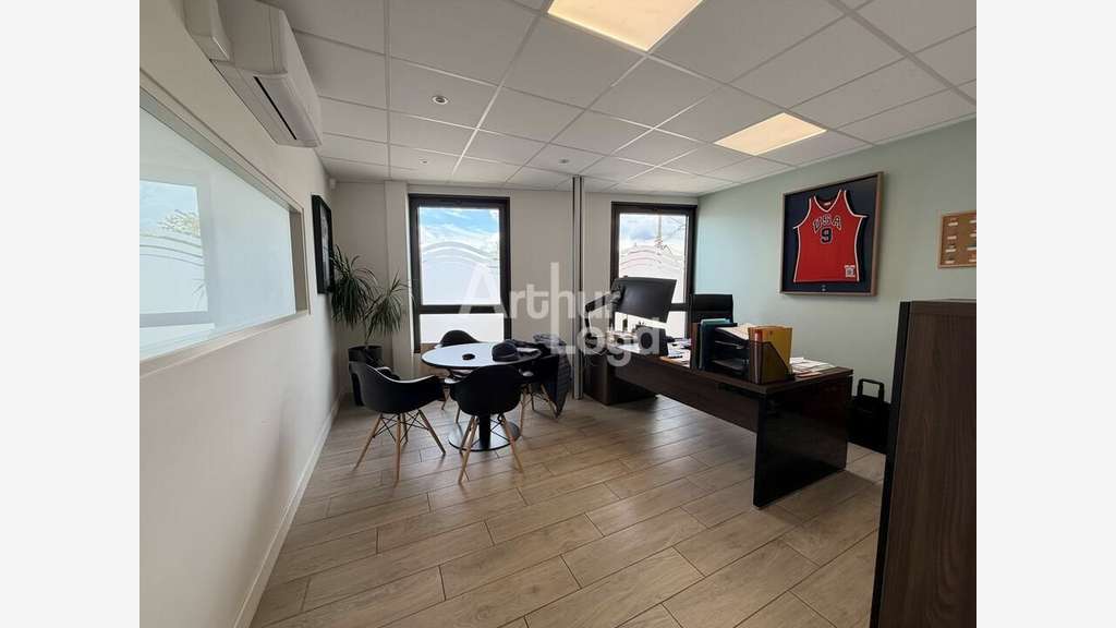 POITIERS - BUREAUX à louer