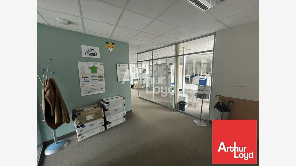 POITIERS - BUREAUX à louer