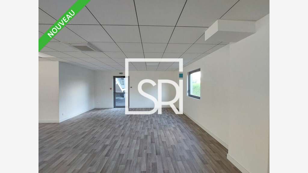 A louer bureaux neufs 250m² à Pont-du-Château