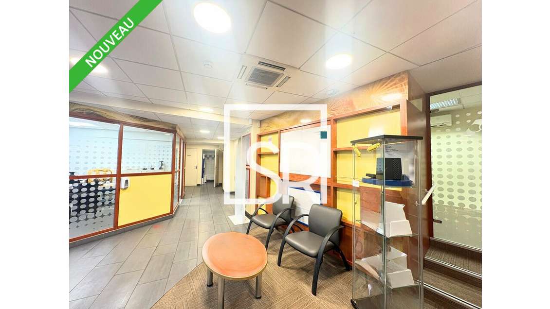 Bureaux 218m² à louer sur 2 étages Pont-du-Château